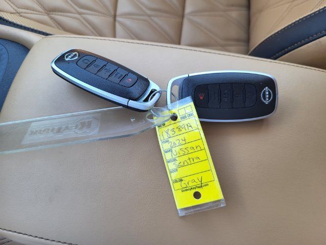 Used 2024 Nissan Sentra SV w/ SV Premium Package FWD image 25