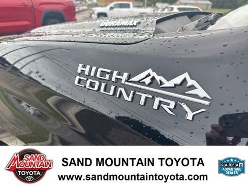 Used 2022 Chevrolet Silverado 1500 High Country w/ High Country Premium Package image 10