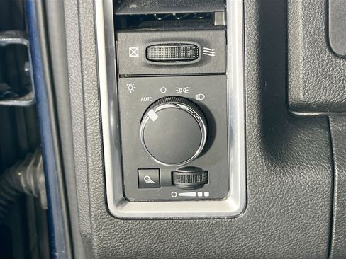 Used 2022 RAM 1500 Classic Warlock w/ Electronics Group image 10