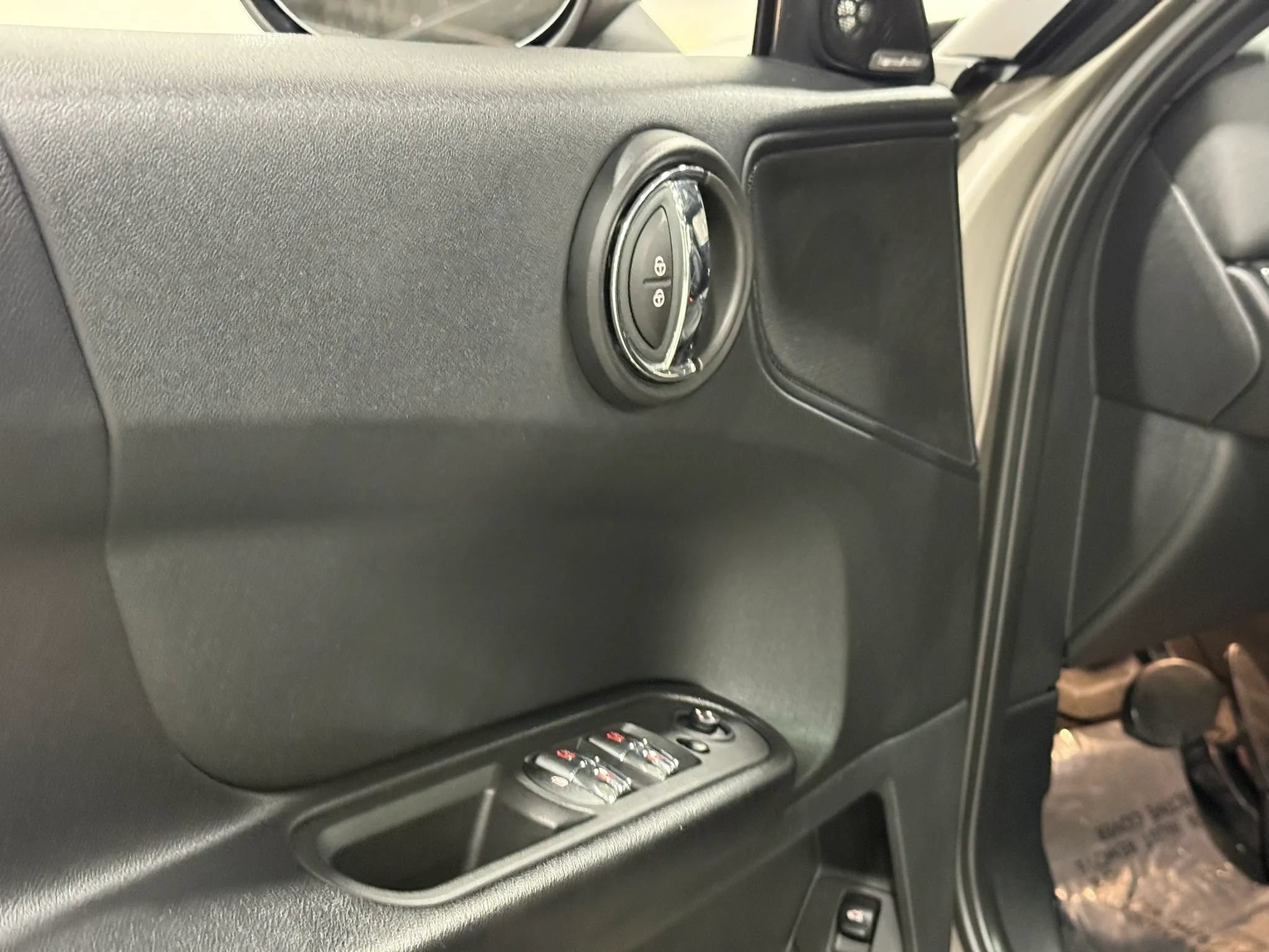 Used 2018 MINI Cooper Countryman ALL4 AWD/4WD image 12