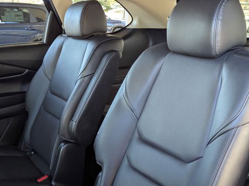 Used 2023 MAZDA CX-9 Touring image 16