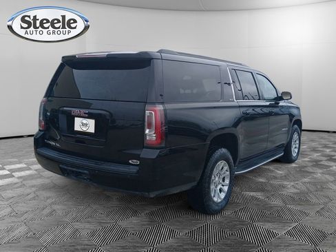 Used 2019 GMC Yukon XL SLT AWD/4WD image 4