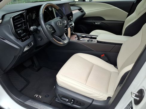 Certified 2023 Lexus RX 350 Premium Plus w/ Accessory Package (Z1) FWD image 15