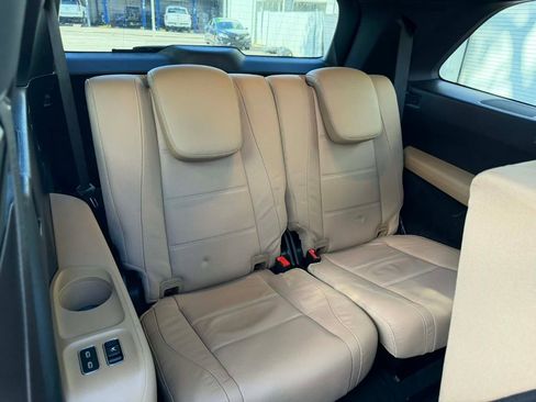 Used 2024 Mercedes-Benz GLS 580 4MATIC image 33