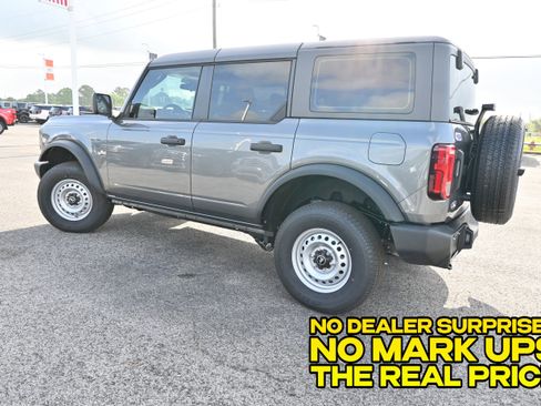 New 2026 Ford Bronco 4-Door AWD/4WD image 7