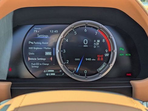 Used 2025 Lexus LC 500 Convertible w/ Touring Package image 19