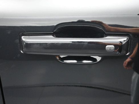 New 2026 Ford F250 XLT w/ XLT Premium Package image 8