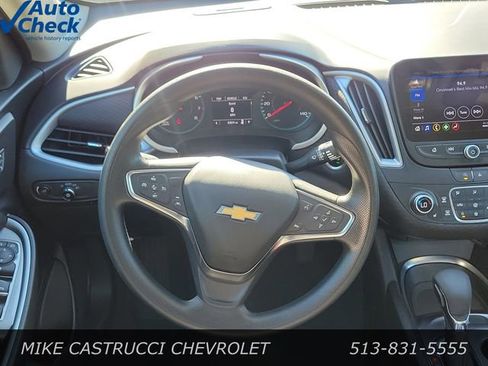 Used 2023 Chevrolet Malibu LT FWD image 12