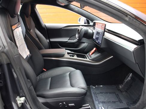 Used 2023 Tesla Model S AWD image 43