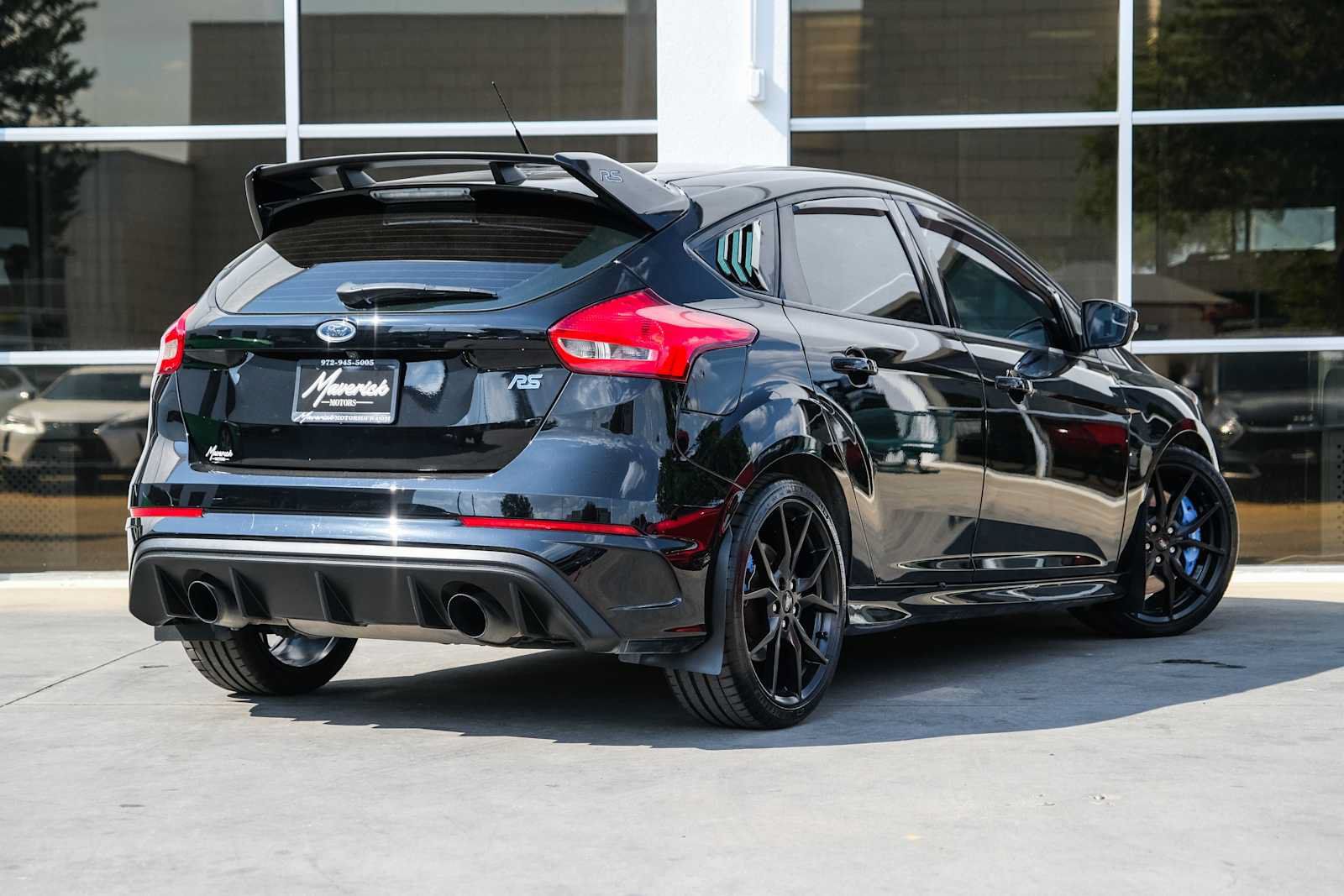 Used 2016 Ford Focus RS AWD/4WD image 12