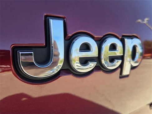 Used 2021 Jeep Grand Cherokee L Limited image 15