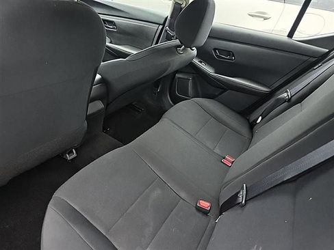Used 2025 Nissan Sentra S FWD image 4