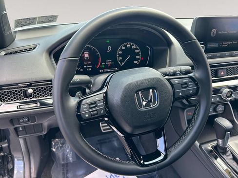 Used 2025 Honda Civic Sport image 12