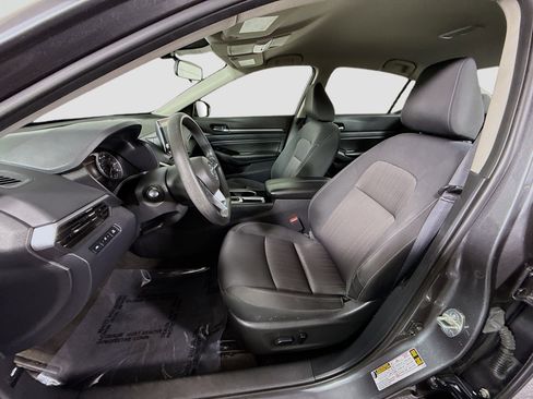 Used 2021 Nissan Altima 2.5 SV image 22