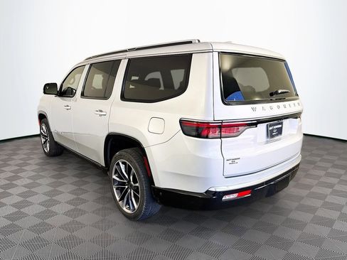 Used 2022 Jeep Wagoneer Series III w/ Premium Group I RWD image 7