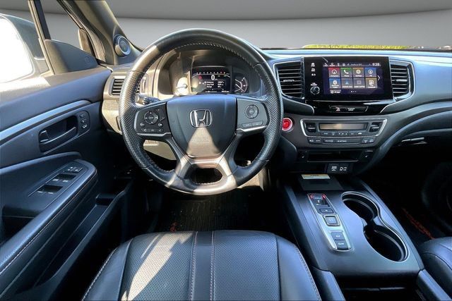 Used 2023 Honda Passport TrailSport image 10