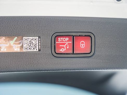Certified 2025 Mercedes-Benz GLC 300 4MATIC w/ AMG Line image 11