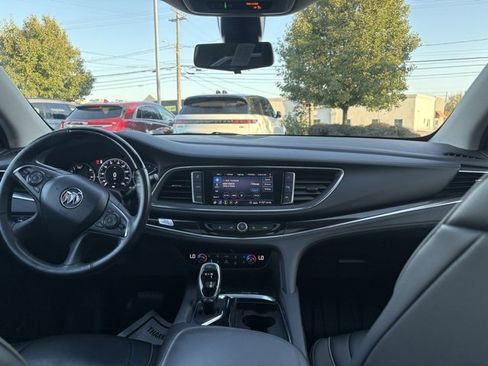 Used 2021 Buick Enclave Avenir w/ Avenir Technology Package image 25