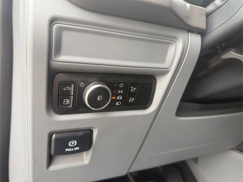 Used 2025 Ford F150 XLT w/ Equipment Group 301A Standard image 25