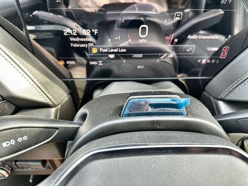 New 2026 GMC Yukon XL AT4 w/ AT4 Premium Plus Package image 30