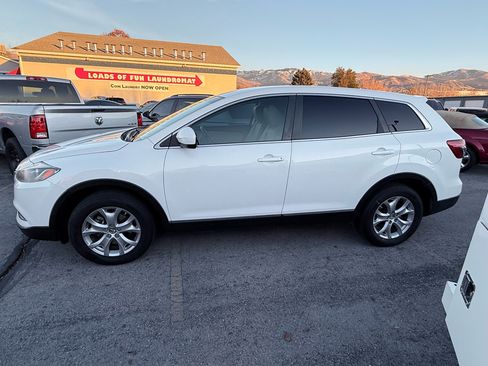 Used 2015 MAZDA CX-9 Touring image 2