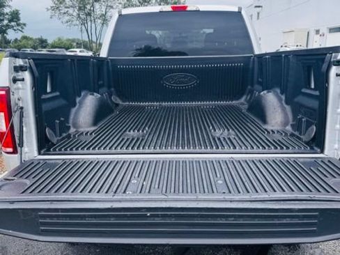Used 2019 Ford F150 XL w/ Equipment Group 101A Mid AWD/4WD image 12