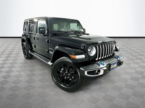Certified 2023 Jeep Wrangler Unlimited Sahara w/ Dual Top Group AWD/4WD image 1