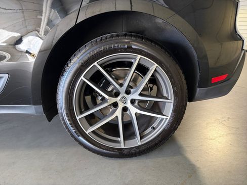Certified 2026 Porsche Macan AWD/4WD image 20