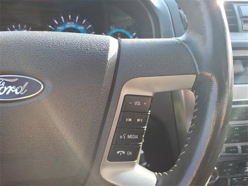 Used 2011 Ford Fusion SEL w/ 302A Rapid Spec Order Code image 17