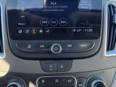 Used 2023 Chevrolet Malibu LT image 7