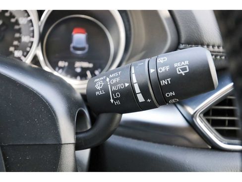 Used 2025 MAZDA CX-5 AWD 2.5 S w/ Preferred Package image 18