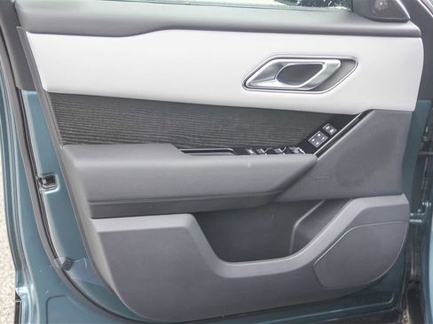 New 2026 Land Rover Range Rover Velar Dynamic SE image 17