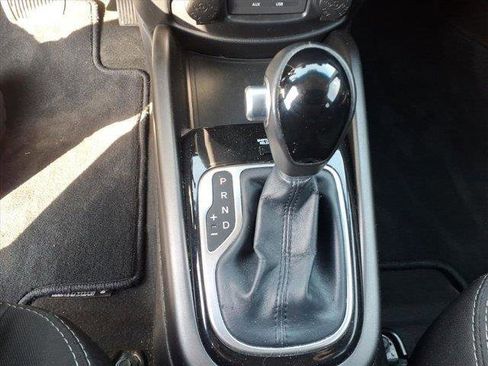 Used 2013 Kia Soul + w/ Audio Pkg image 28