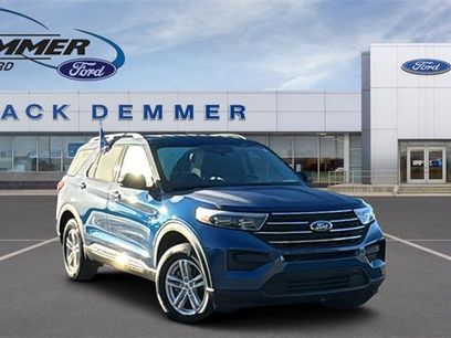 Certified 2023 Ford Explorer XLT w/ Class IV Trailer Tow Package