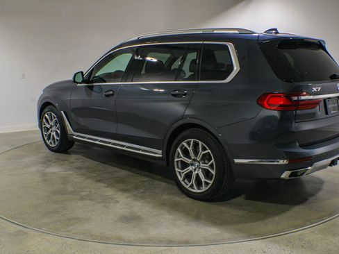 Used 2020 BMW X7 xDrive40i w/ Premium Package AWD/4WD image 3