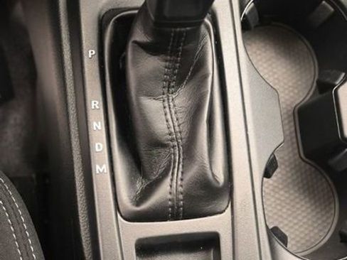 Used 2024 Ford Ranger XL image 13