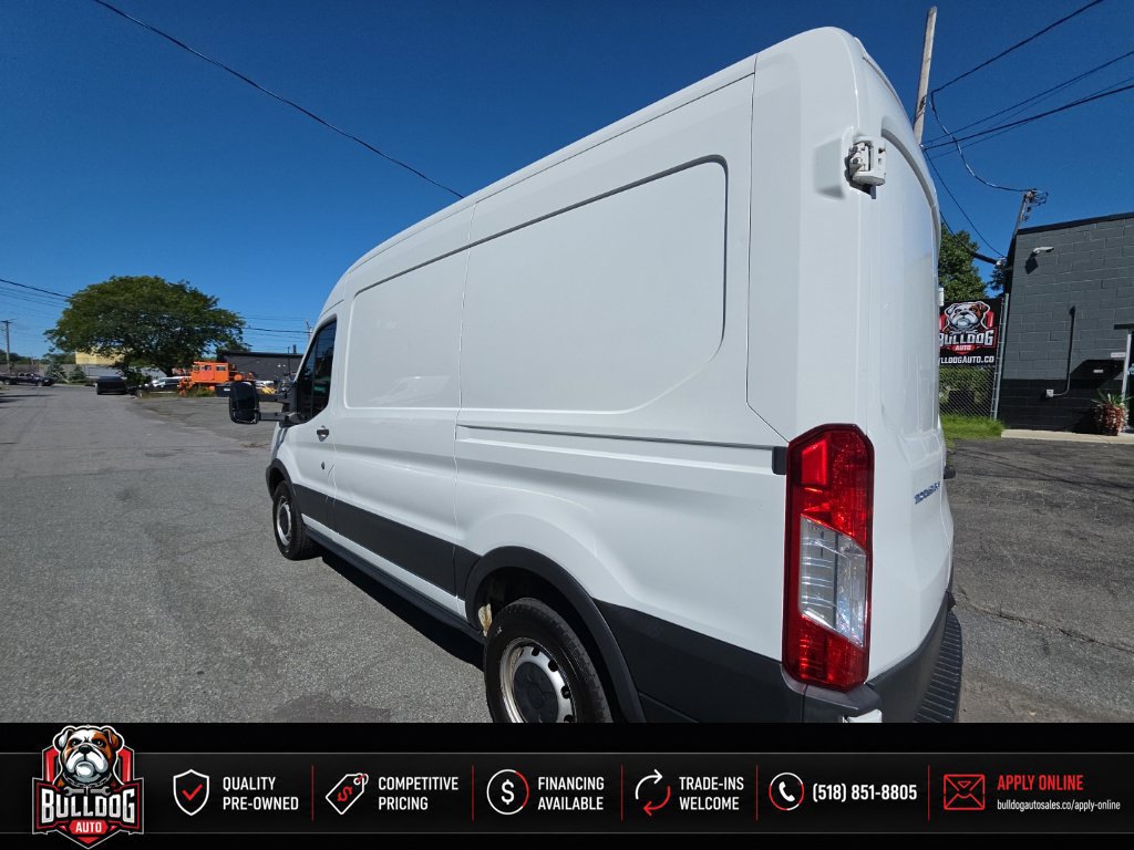 Used 2016 Ford Transit 250 130 Medium Roof RWD image 8
