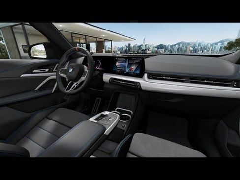 Used 2025 BMW X1 M35i w/ Premium Package image 15