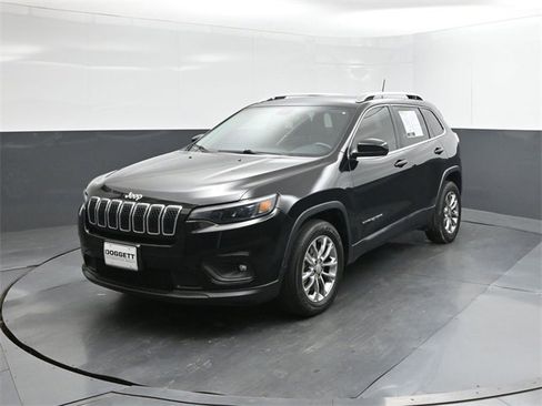 Used 2019 Jeep Cherokee Latitude Plus image 1