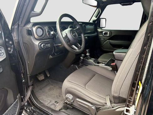 Used 2022 Jeep Wrangler Unlimited Sport AWD/4WD image 23