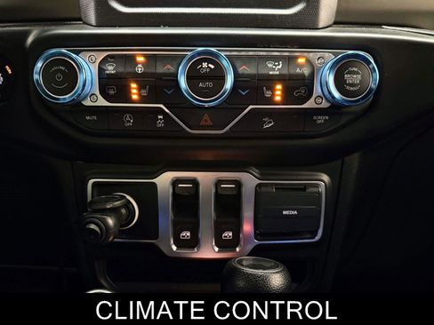 Used 2020 Jeep Wrangler Sport image 20