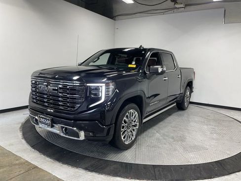 Used 2023 GMC Sierra 1500 Denali Ultimate image 1