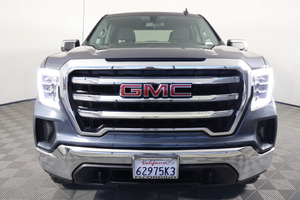 Used 2021 GMC Sierra 1500 SLE w/ X31 Off-Road Package AWD/4WD image 2