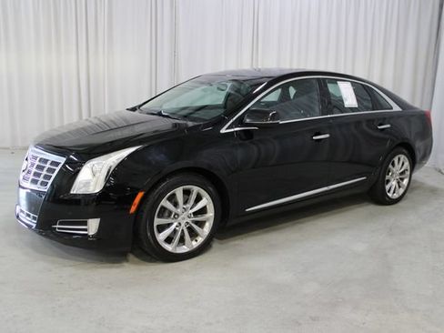 Used 2013 Cadillac XTS Premium FWD image 28