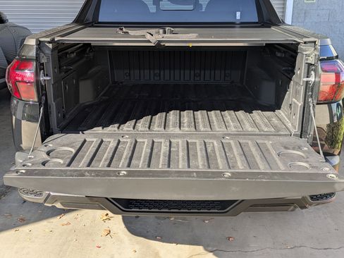 Certified 2024 Hyundai Santa Cruz Night image 13