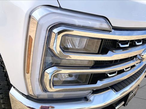 New 2026 Ford F250 Lariat w/ Lariat Premium Package AWD/4WD image 13