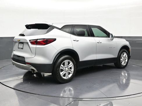 Used 2020 Chevrolet Blazer LT FWD image 5