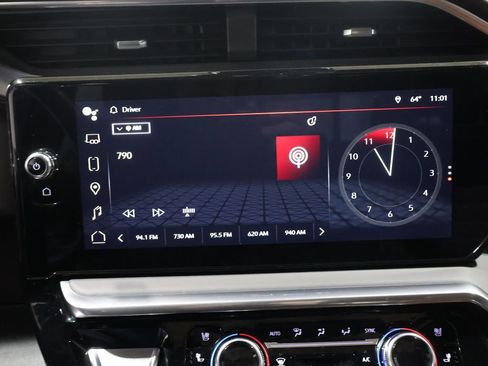 Used 2023 GMC Sierra 1500 Denali Ultimate image 25