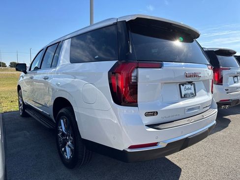 New 2026 GMC Yukon XL Elevation image 6