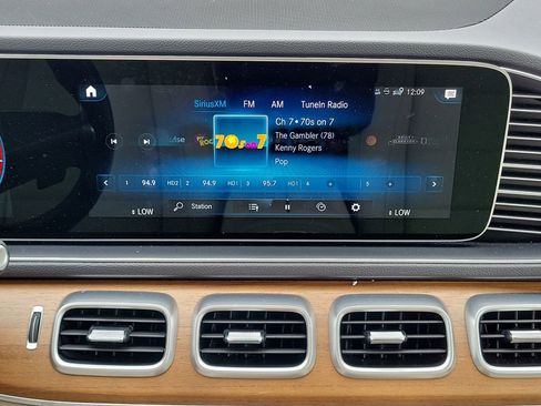 Certified 2023 Mercedes-Benz GLE 450 4MATIC image 18